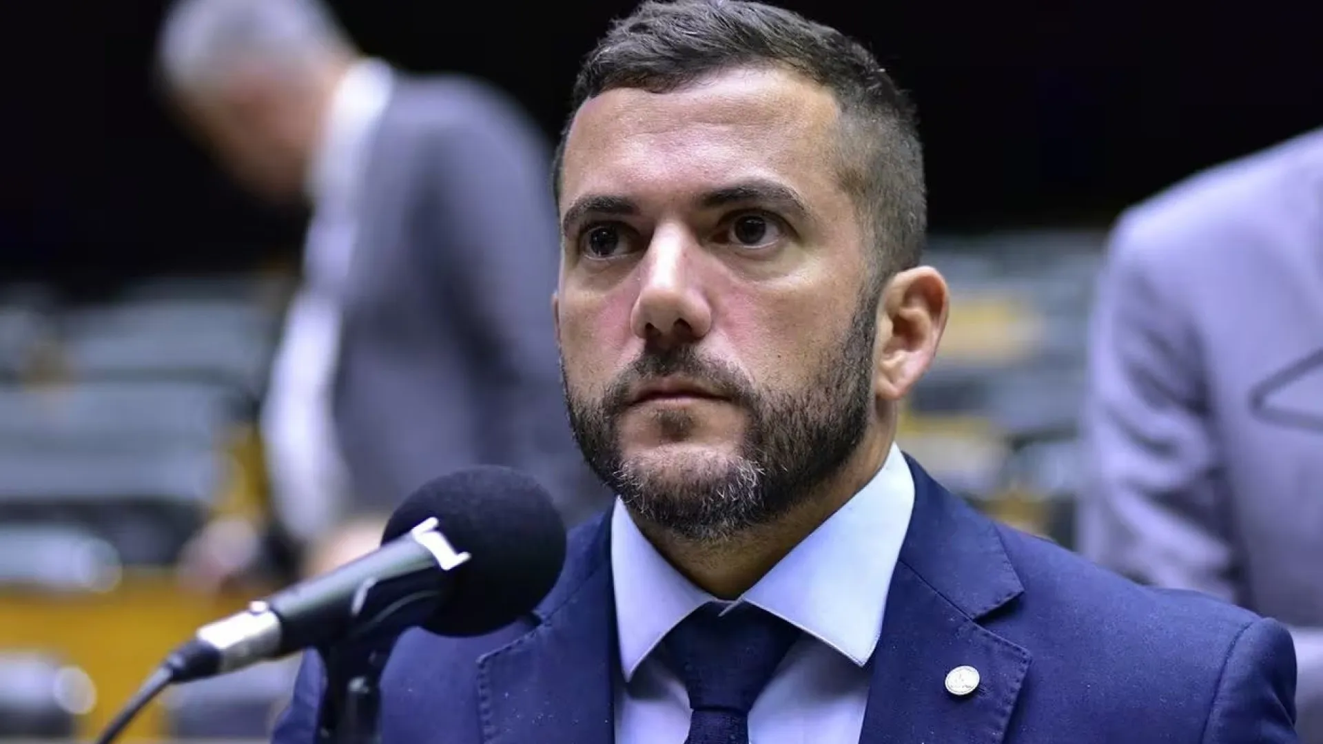 Deputados Sóstenes e Jordy têm mandados de busca cumpridos pela PF