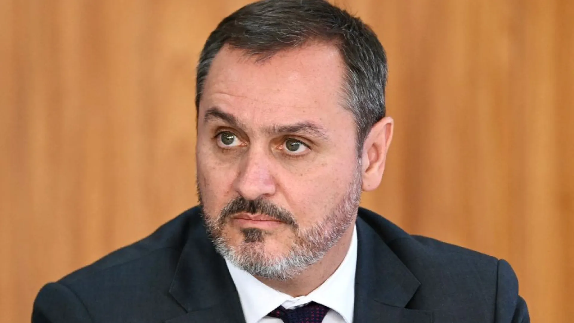 Polícia Federal investiga fraudes do Banco Master com envolvimento de autoridade do STF