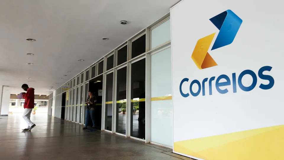 Governo aprova garantia da União para empréstimo de R$ 20 bilhões aos Correios