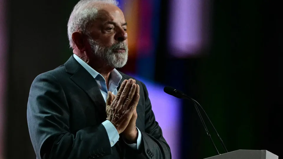 Lula Celebra Retirada de Sobretaxa pelos EUA como Avanço no Diálogo