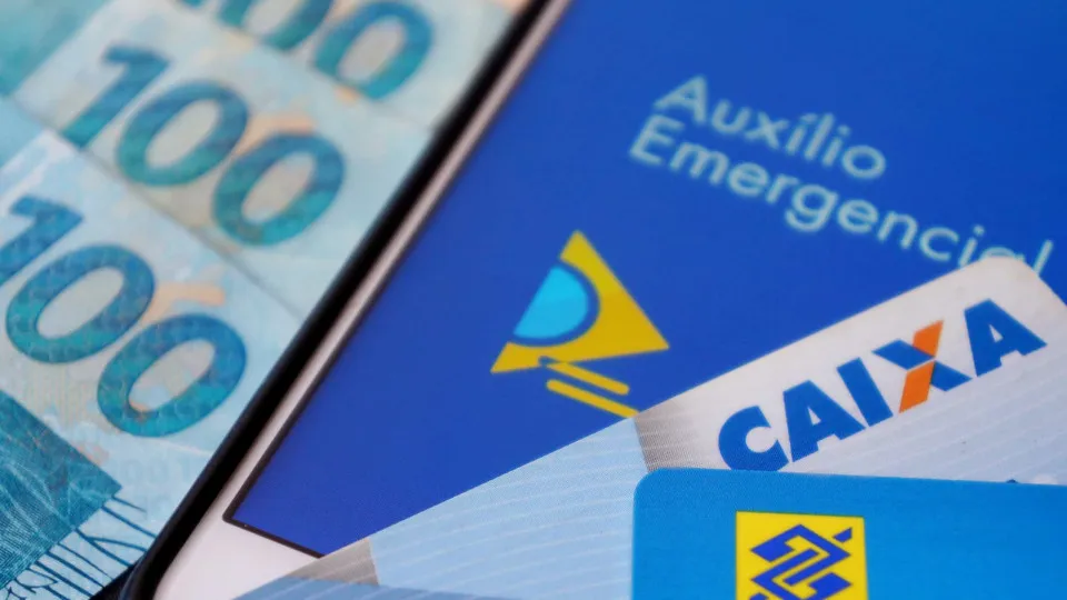 Servidora da Caixa é investigada por fraudes em contas de clientes