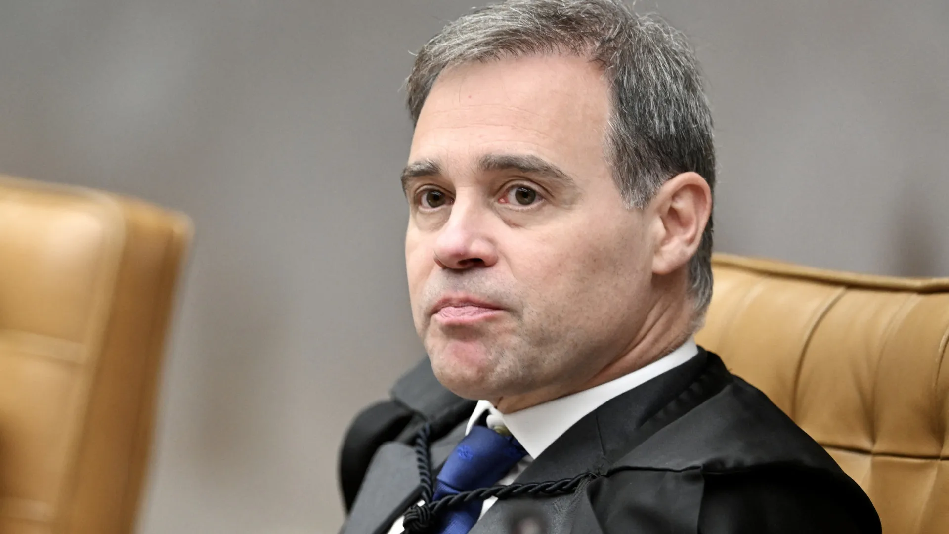 CPI do INSS cancela sessão após habeas corpus de depoente